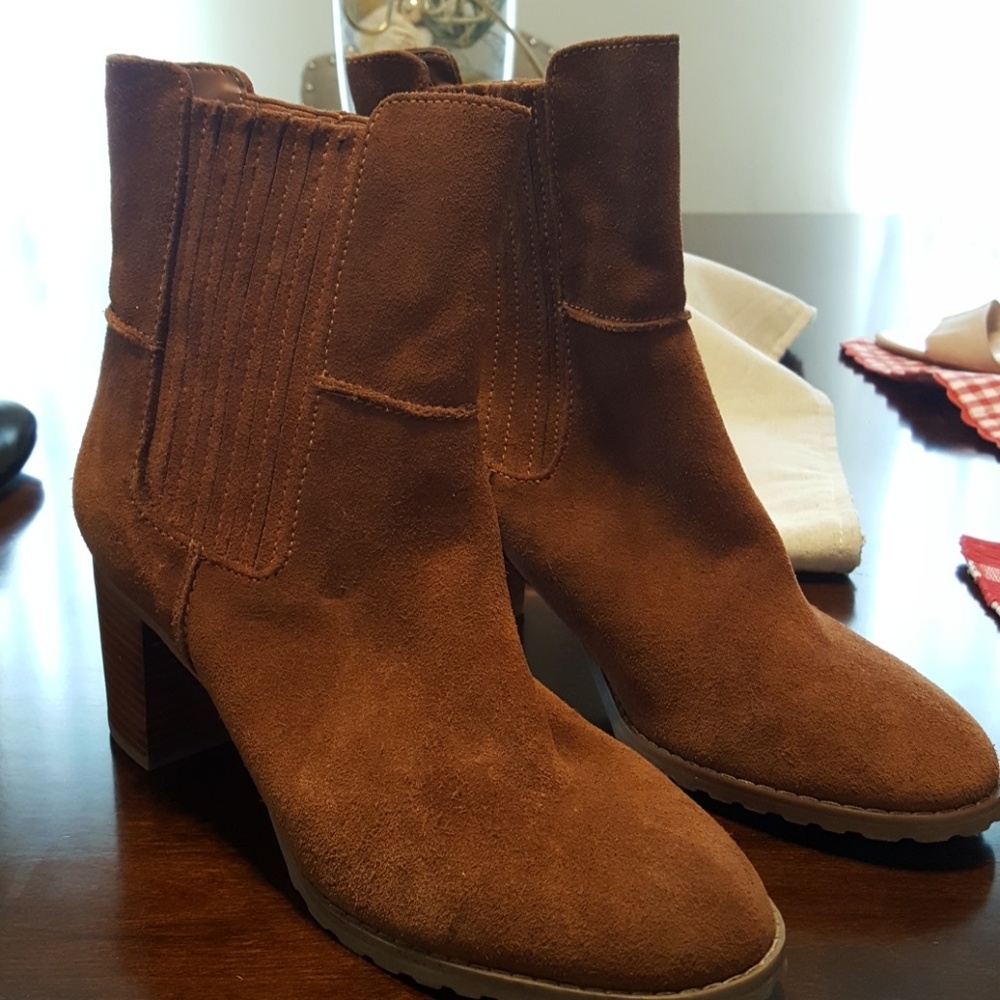 Circa Joan & David Luxe Bootie